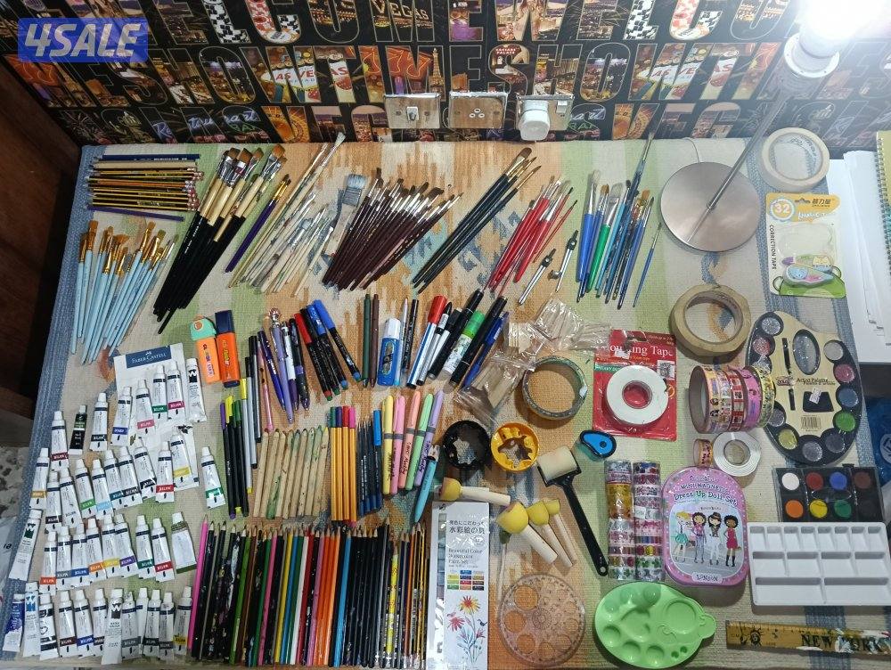 مجموعة متفرقات بحالة ممتازة5