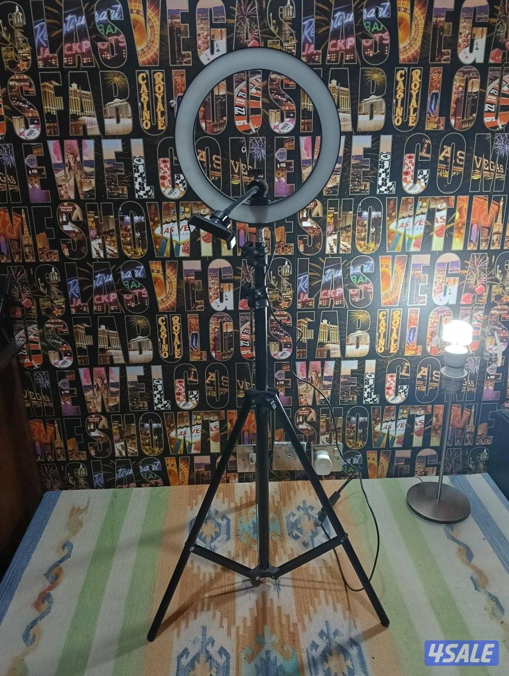 مجموعة متفرقات بحالة ممتازة11