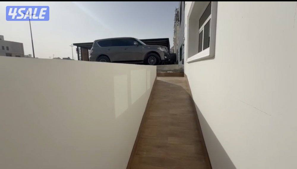 للايجار دور ارضي وسرداب معا8