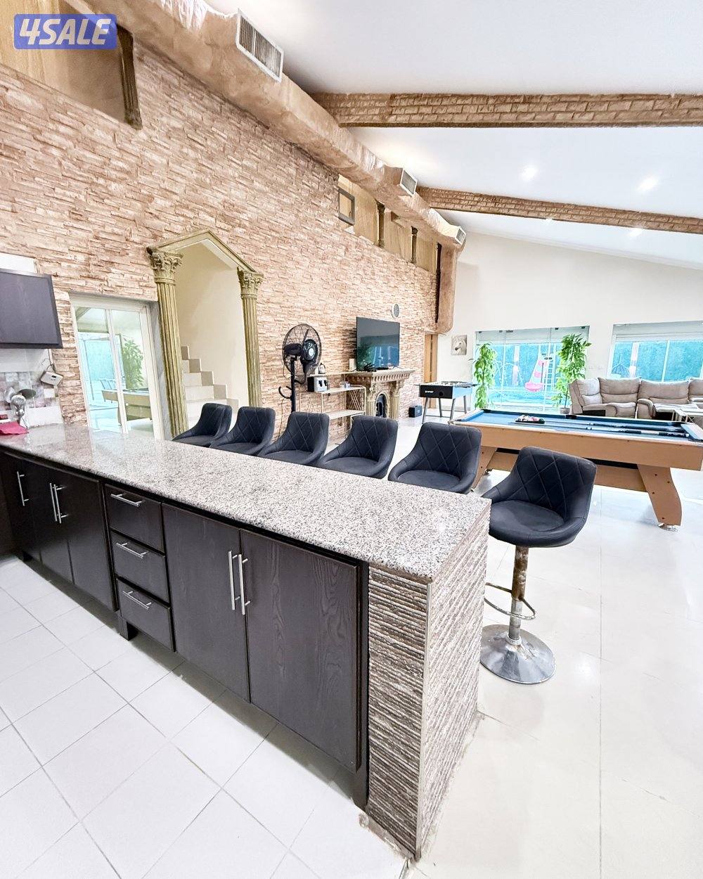 استراحة للإيجار في الهجن4