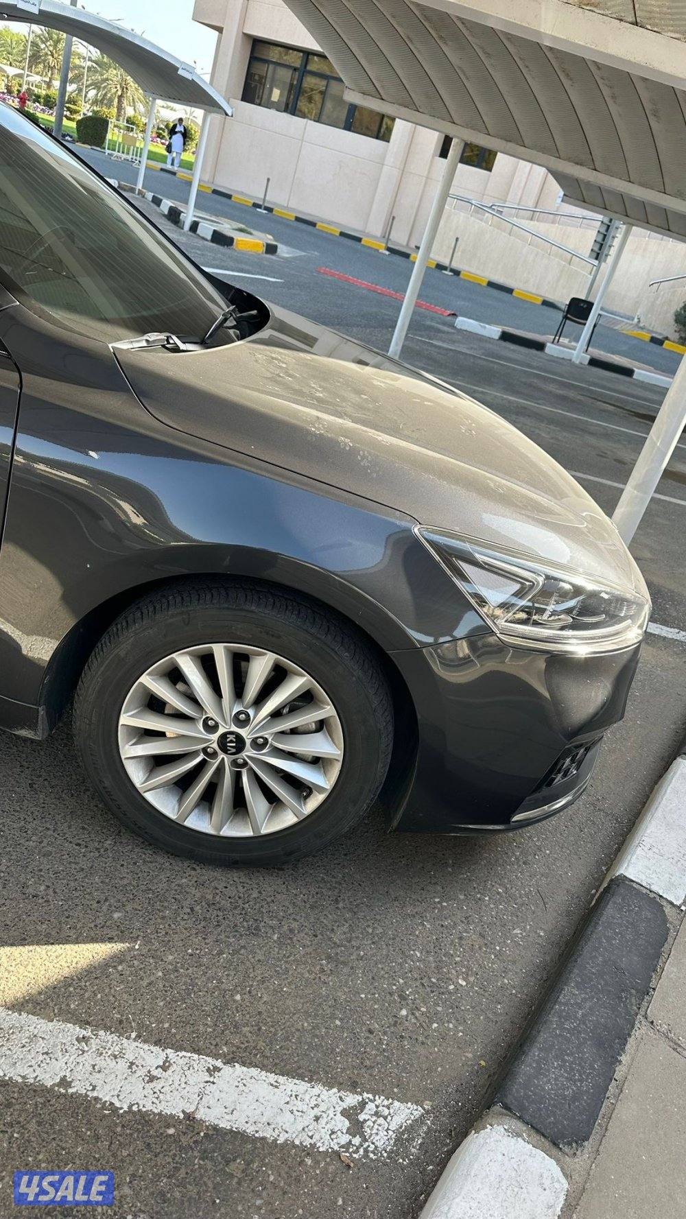 للبيع كيا كادينزا موديل 20193