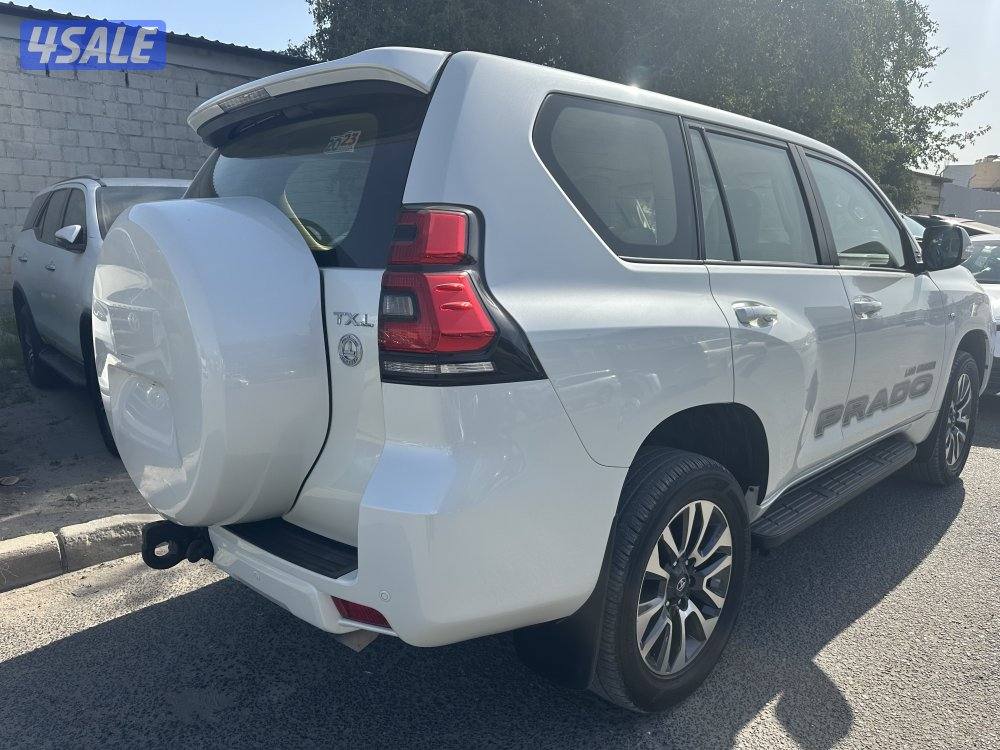 تويوتا برادو موديل 20235