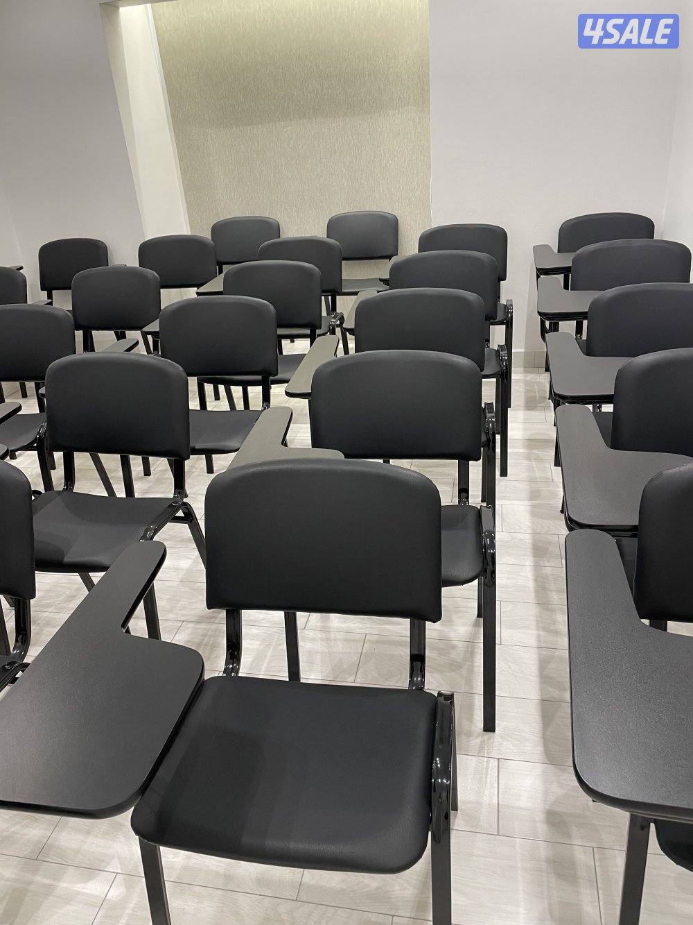 كراسي تصلح للمعاهد والدورات1