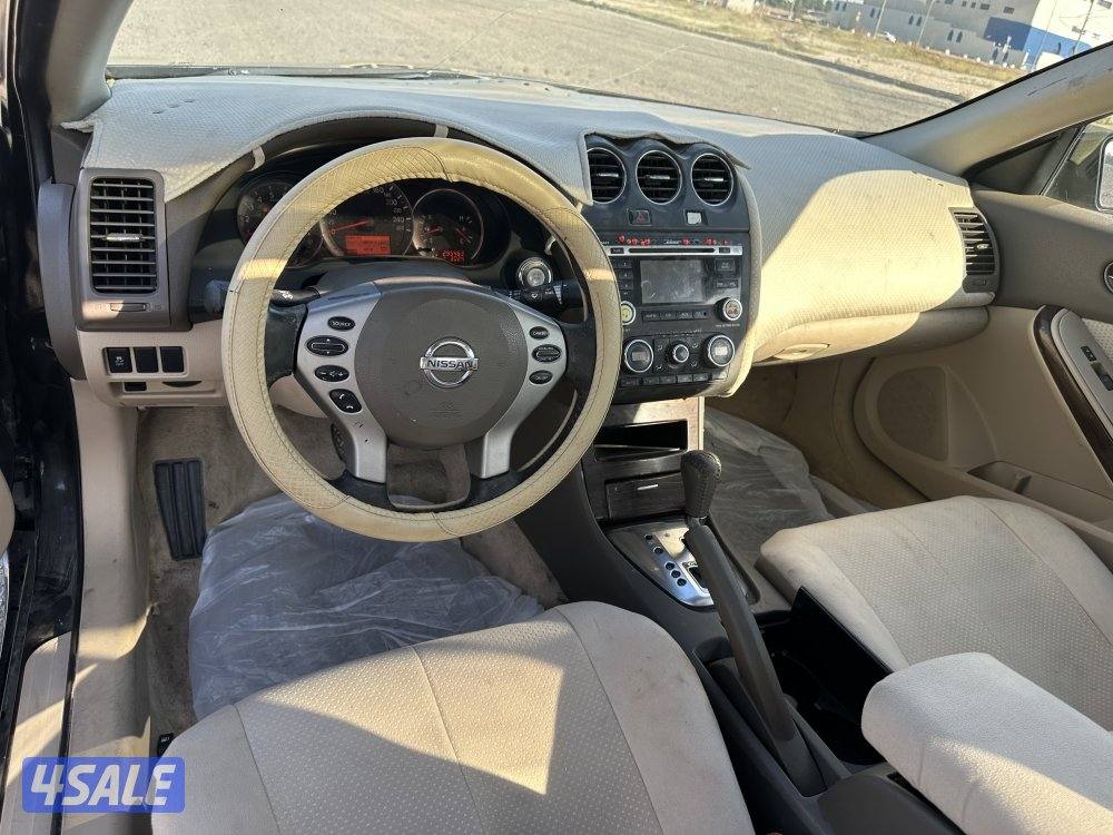 للبيع نيسان التيما كوبيه موديل 20125