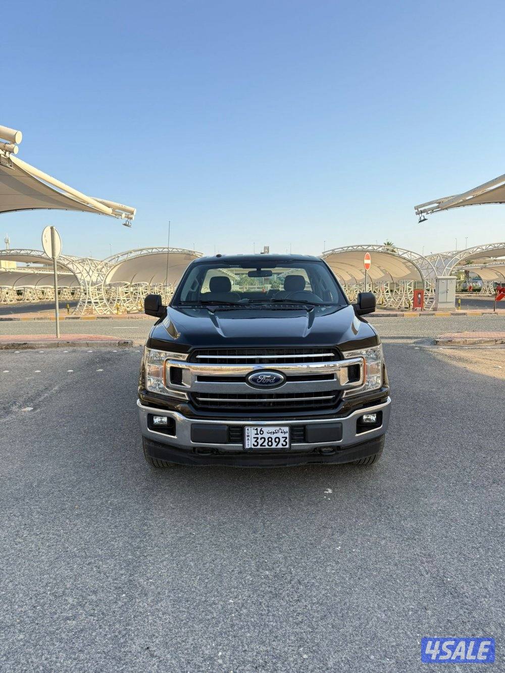للبيع وانيت فورد f-150 دبل قير3