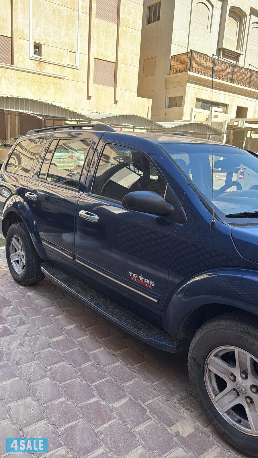 للبيع جيب دودج دورانجو موديل 20051