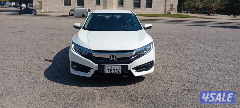 هوندا سيفيك 2017 عداد قليل 113 ألف كم بحالة الوكالة2