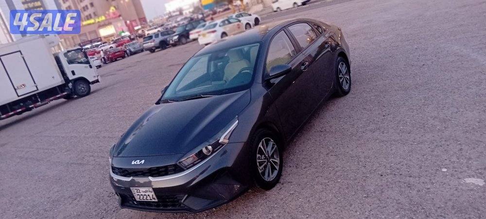كيا سيراتو 2023 عداد 61 ألف صبغ الوكالة وتحت الكفالة وبحالة الوكالة1