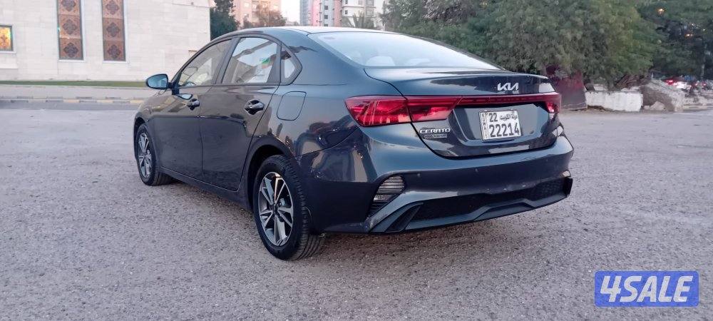 كيا سيراتو 2023 عداد 61 ألف صبغ الوكالة وتحت الكفالة وبحالة الوكالة5