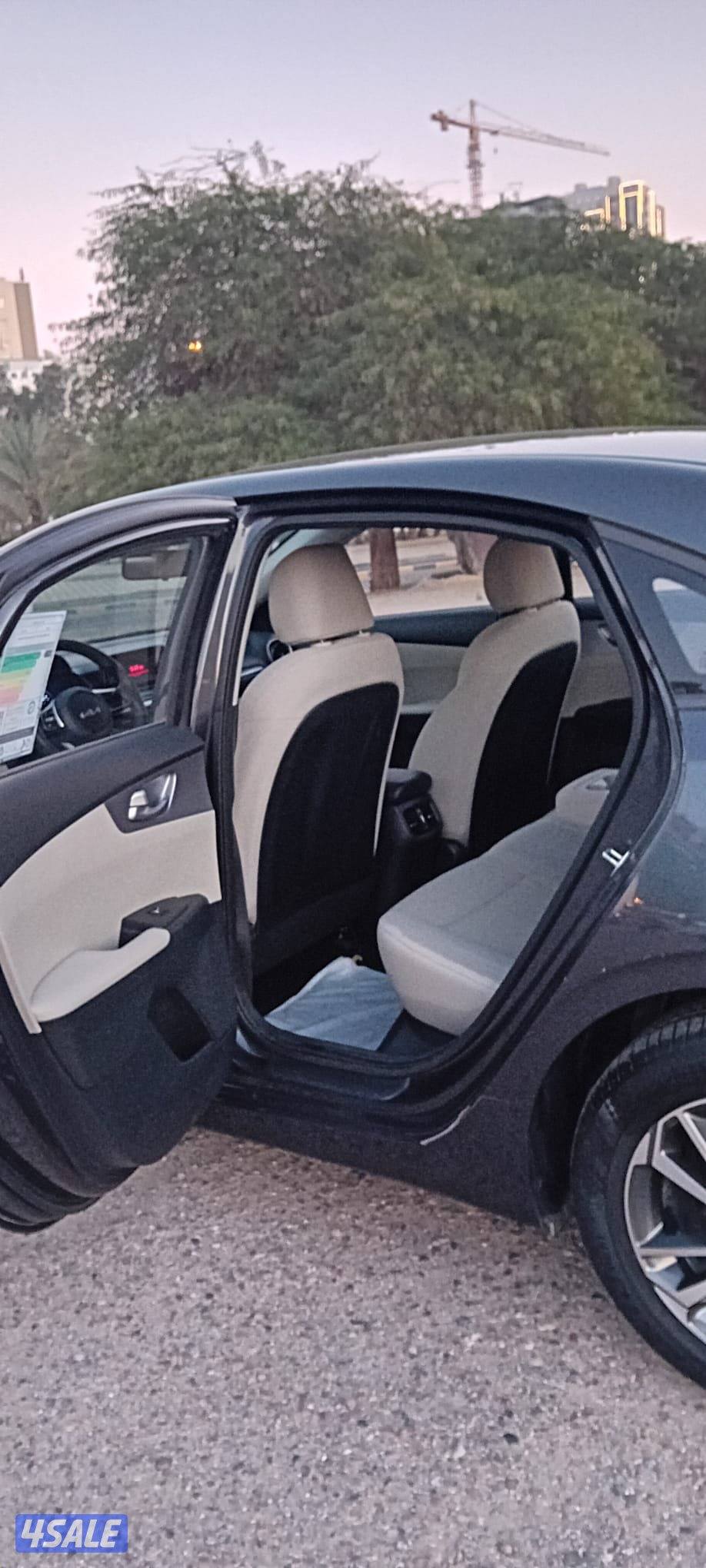 كيا سيراتو 2023 عداد 61 ألف صبغ الوكالة وتحت الكفالة وبحالة الوكالة7