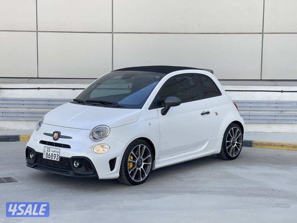 للبيع فيات ابارث 695 موديل 2024 وارد الوكالة صبغ الوكالة0