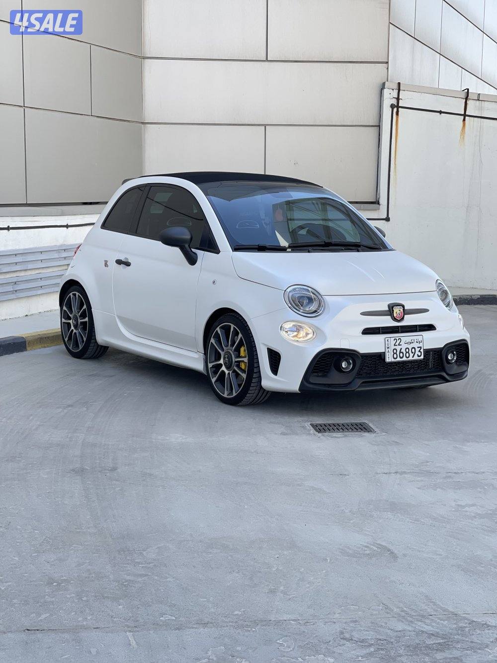 للبيع فيات ابارث 695 موديل 2024 وارد الوكالة صبغ الوكالة1