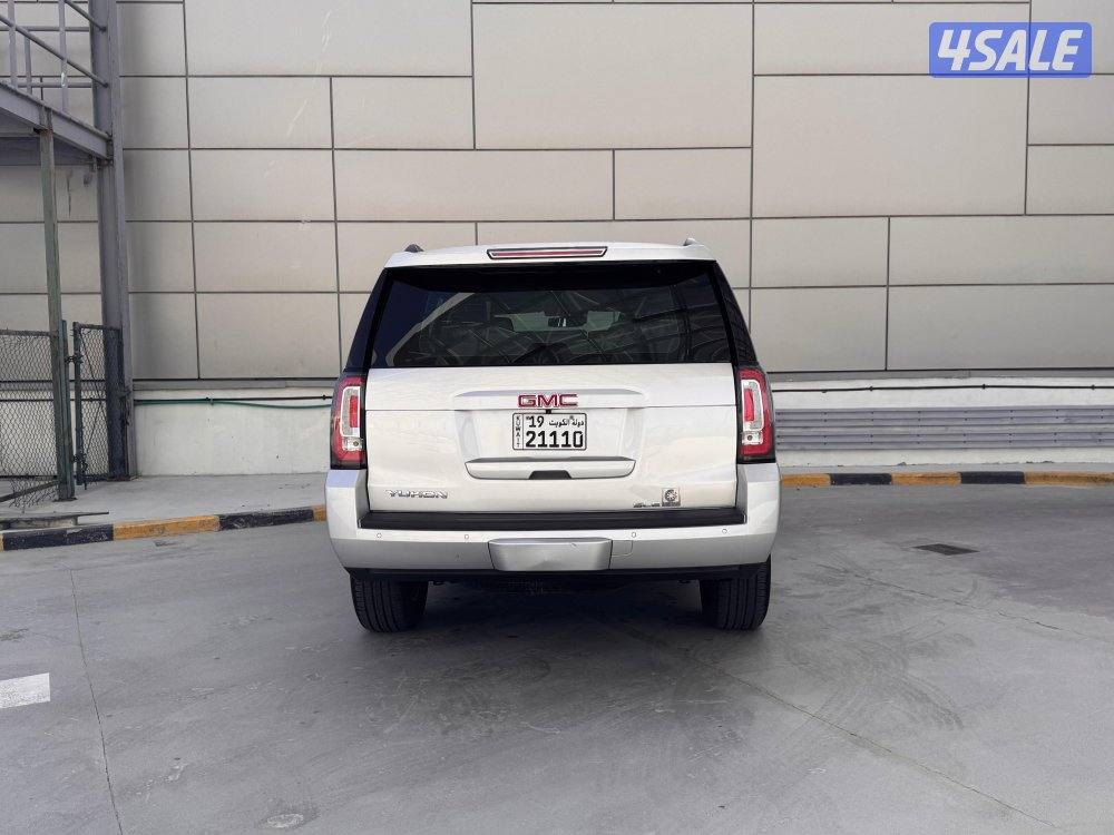 للبيع GMC YUKON SLE موديل 2020 بهبهاني صبغ الوكالة عداد 64 الف كم4