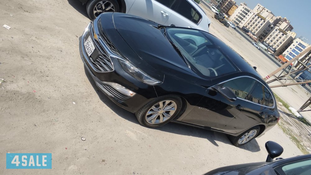 للبيع سيارتين  ماليبو موديل 201