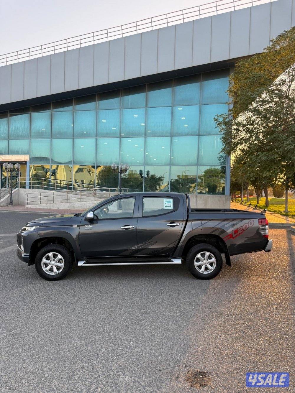 وانيت صبغ الوكاله دبل قير 2021 سيرفيس منتظم بالوكاله شرط الفحص الكامل0