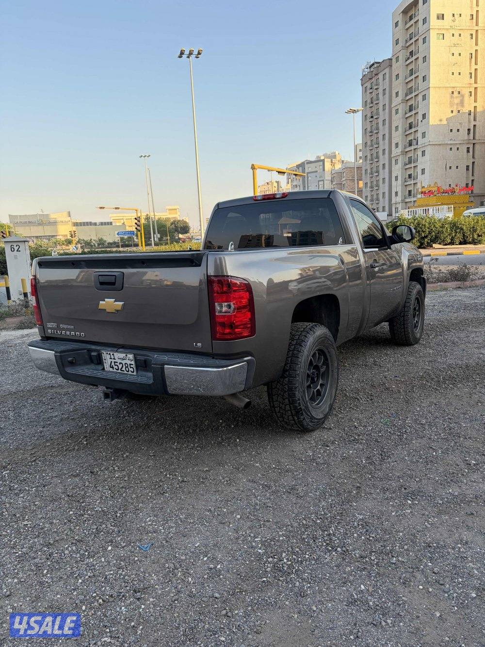 وانيت سلفرادو 2012 عداد  300 الف2