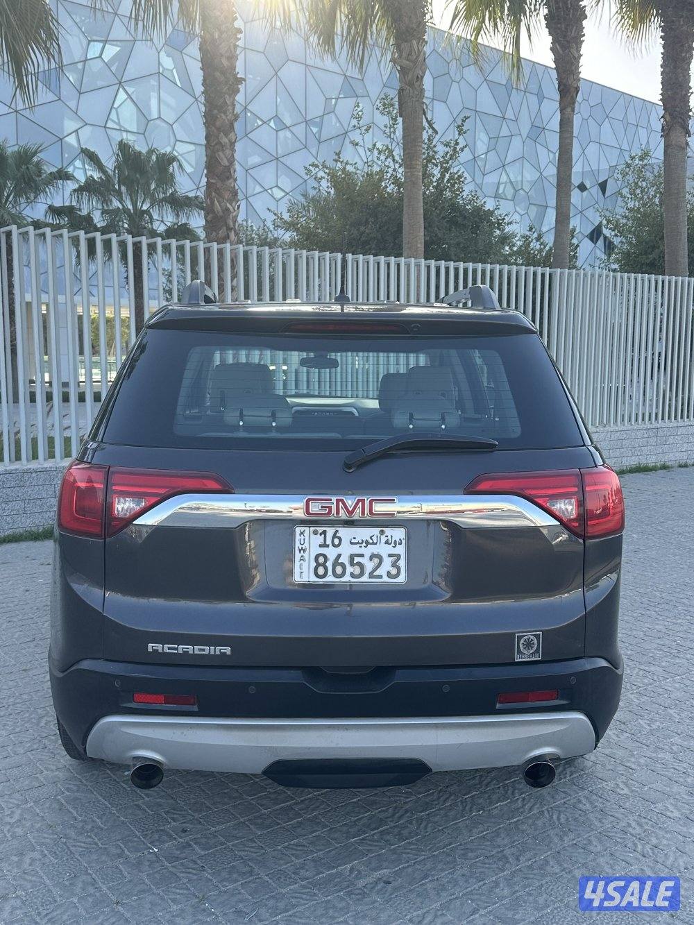 جمس GLE اكاديا 2018 — 3 مقاعد5