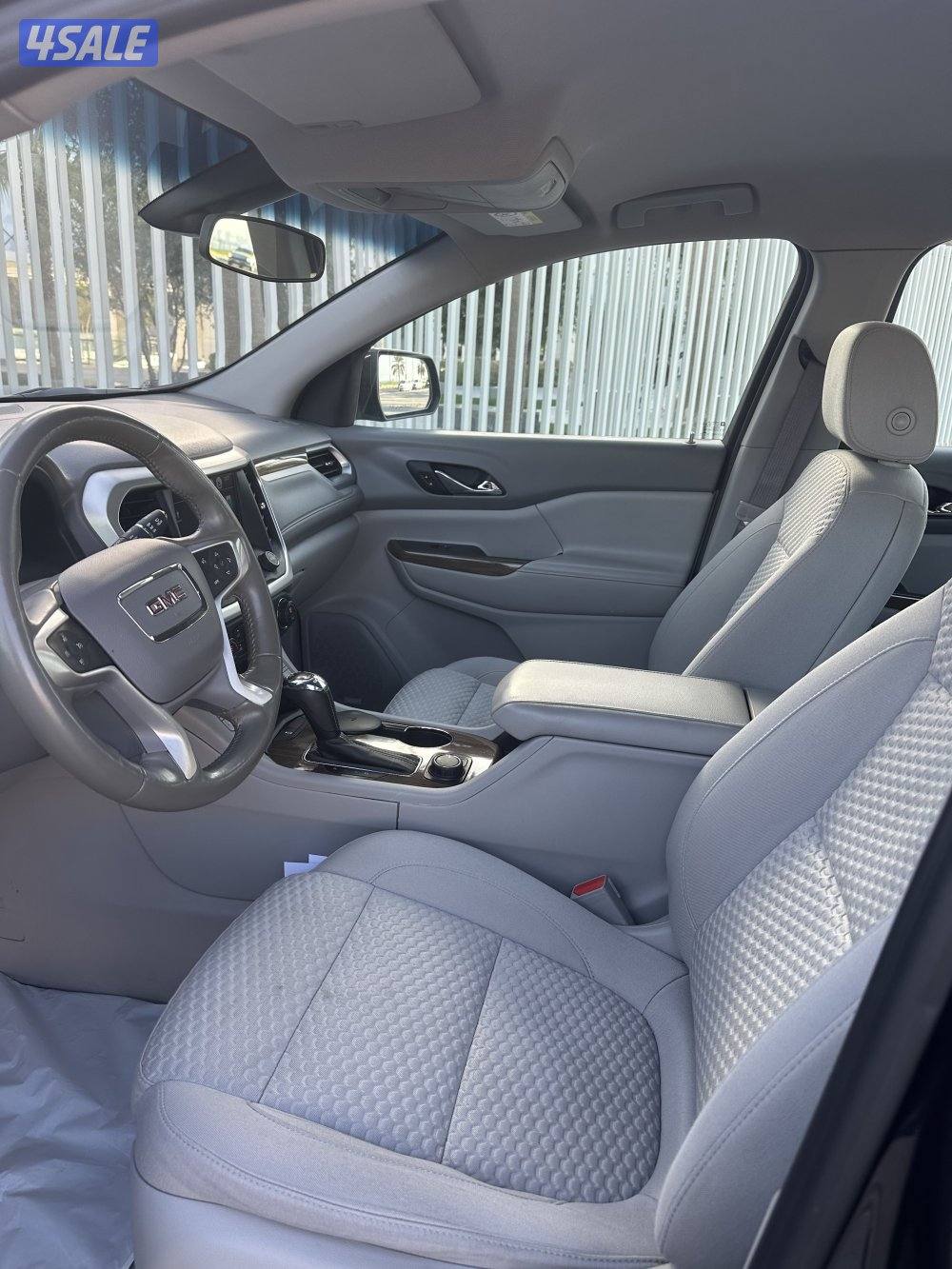 جمس GLE اكاديا 2018 — 3 مقاعد9