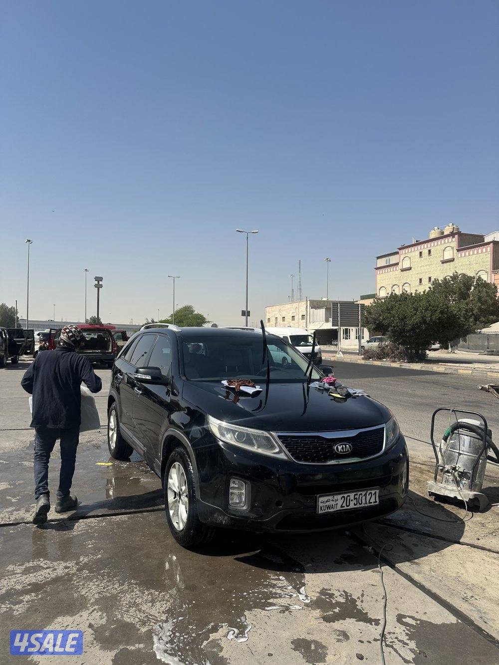 السلام عليكم للبيع كيا سورينتو 2013 الشكل الجديد0