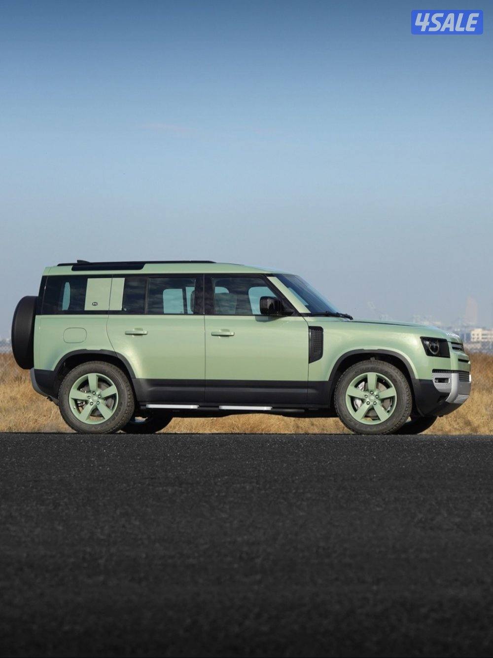 ديفندر 2023 اصفار جديد غير مستخدم2