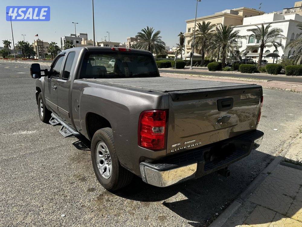 سيلفرادو 1500 LT1