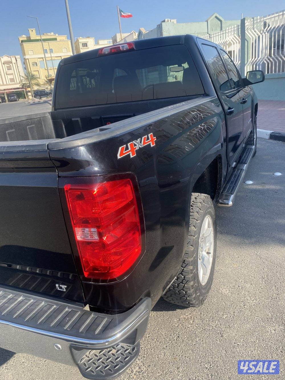 للبيع واتيت سيلفيرادو1