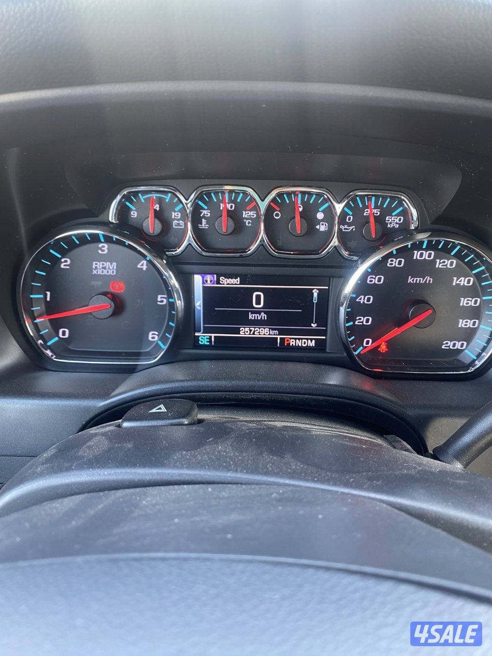 للبيع واتيت سيلفيرادو2