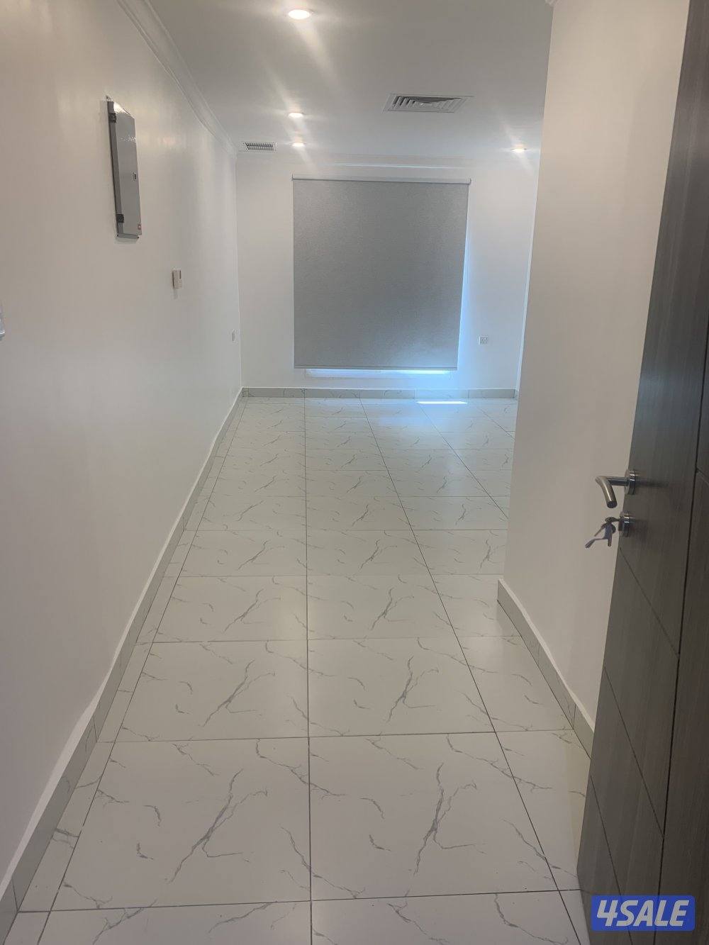 شقق للايجار خلو وفاضي غرفة وصالة ومطبخ وحمام تشطيب سوبر لوكس1