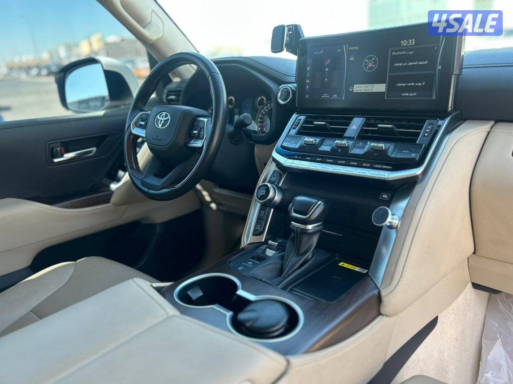 تويوتا لاند كروزر GX.R AEROs  twin turbo.V6 موديل 2023 ماشى 52.000 k.m4