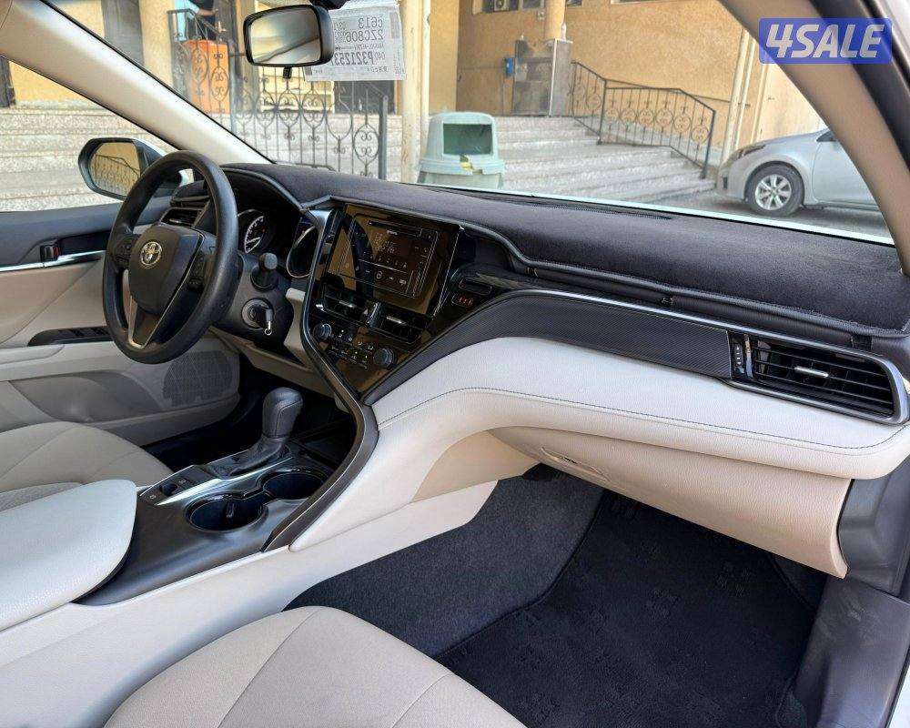 بحالة الوكالة تويوتا كامري LE الساير 2023 ماشي 21 الف فقط صبغ الوكالة8