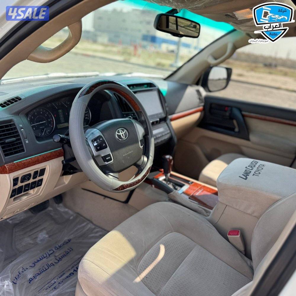 تويوتا لاند كروزر5