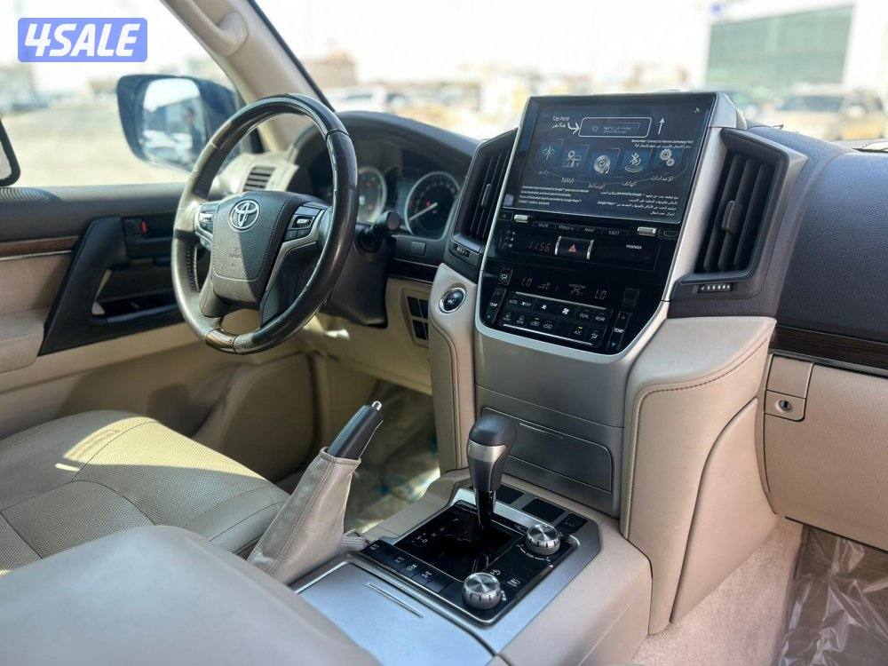 لاند كروزر GX.R-قراند تورينق .V8 موديل 2019 ماشى 423.000 k.m7