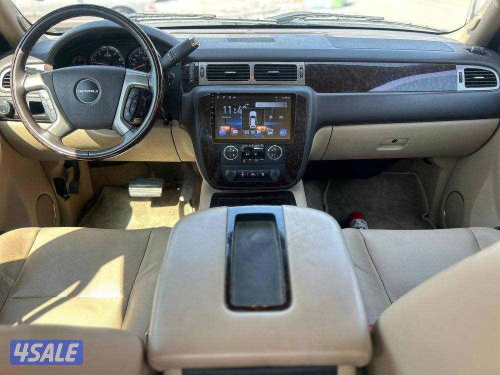 سيرا دينالى GMC موديل 2012 ماشى 234.000 k.m  وارد بهبهانى.مصبوغ عام5