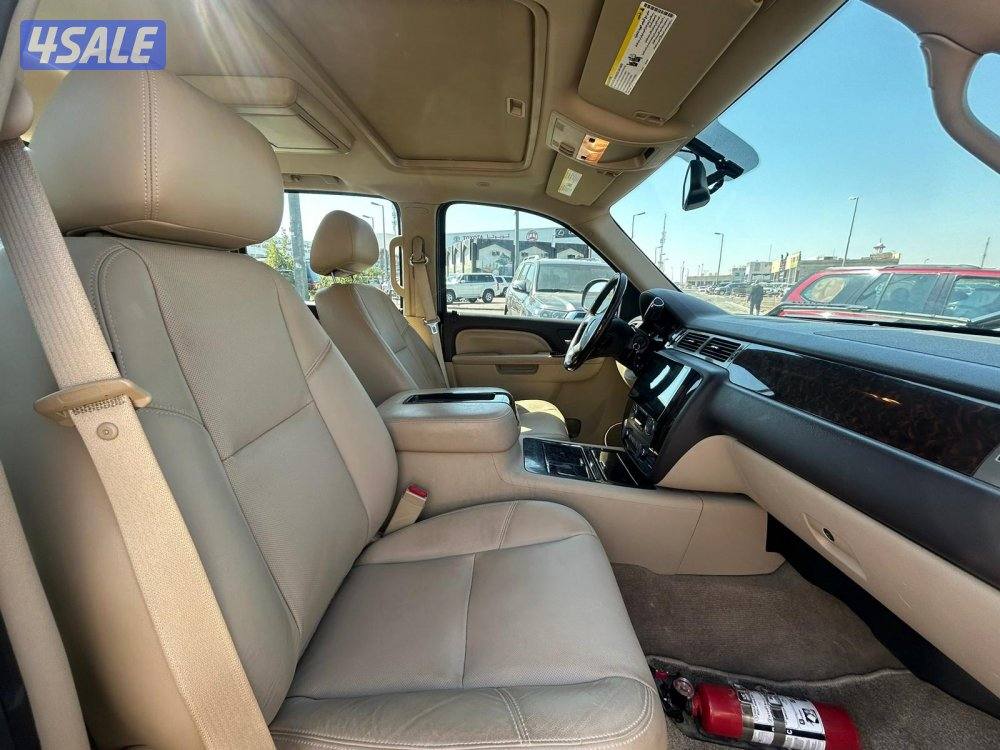 سيرا دينالى GMC موديل 2012 ماشى 234.000 k.m  وارد بهبهانى.مصبوغ عام7