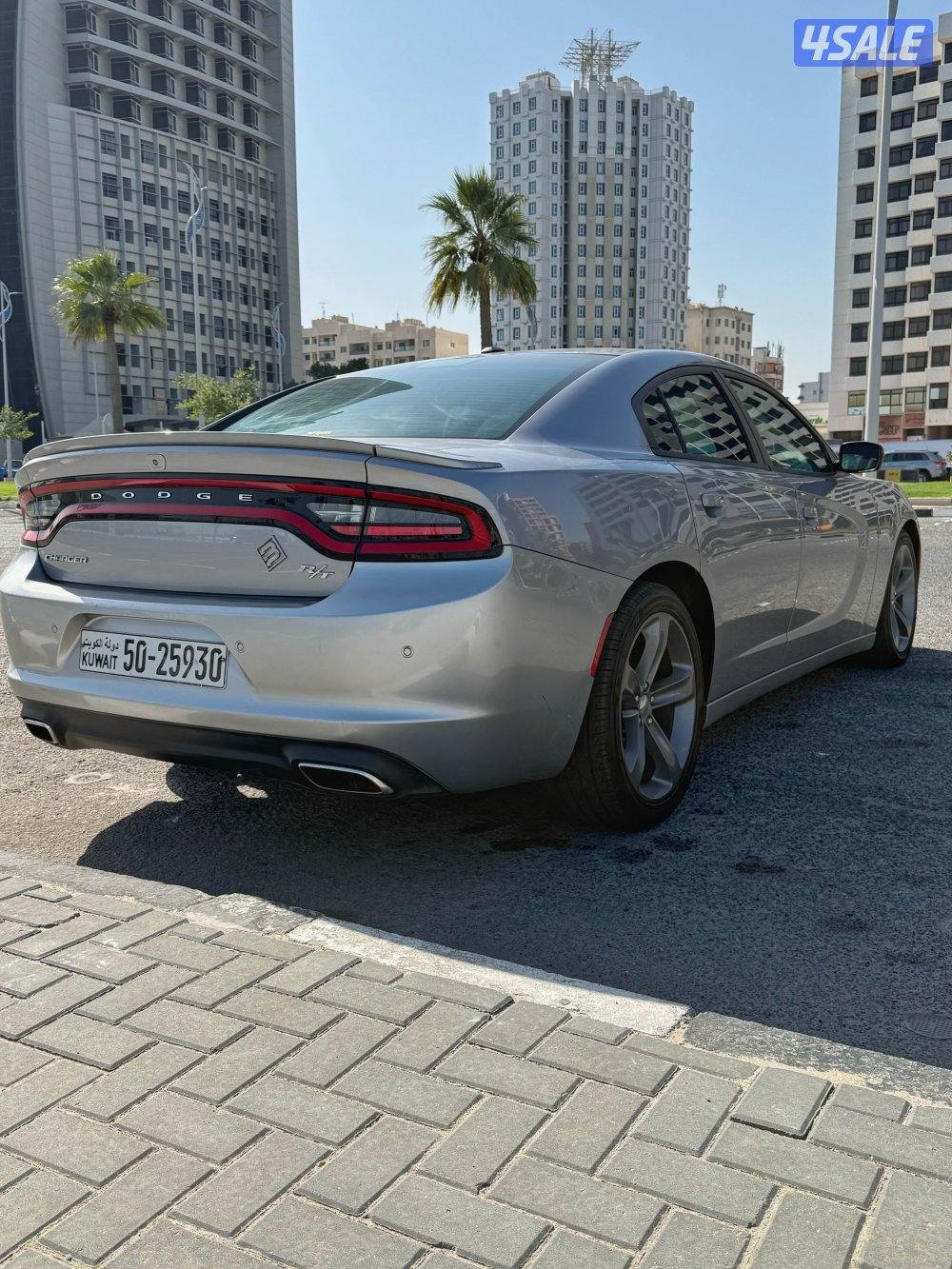 دوج تشارجر rt8 سلندر3