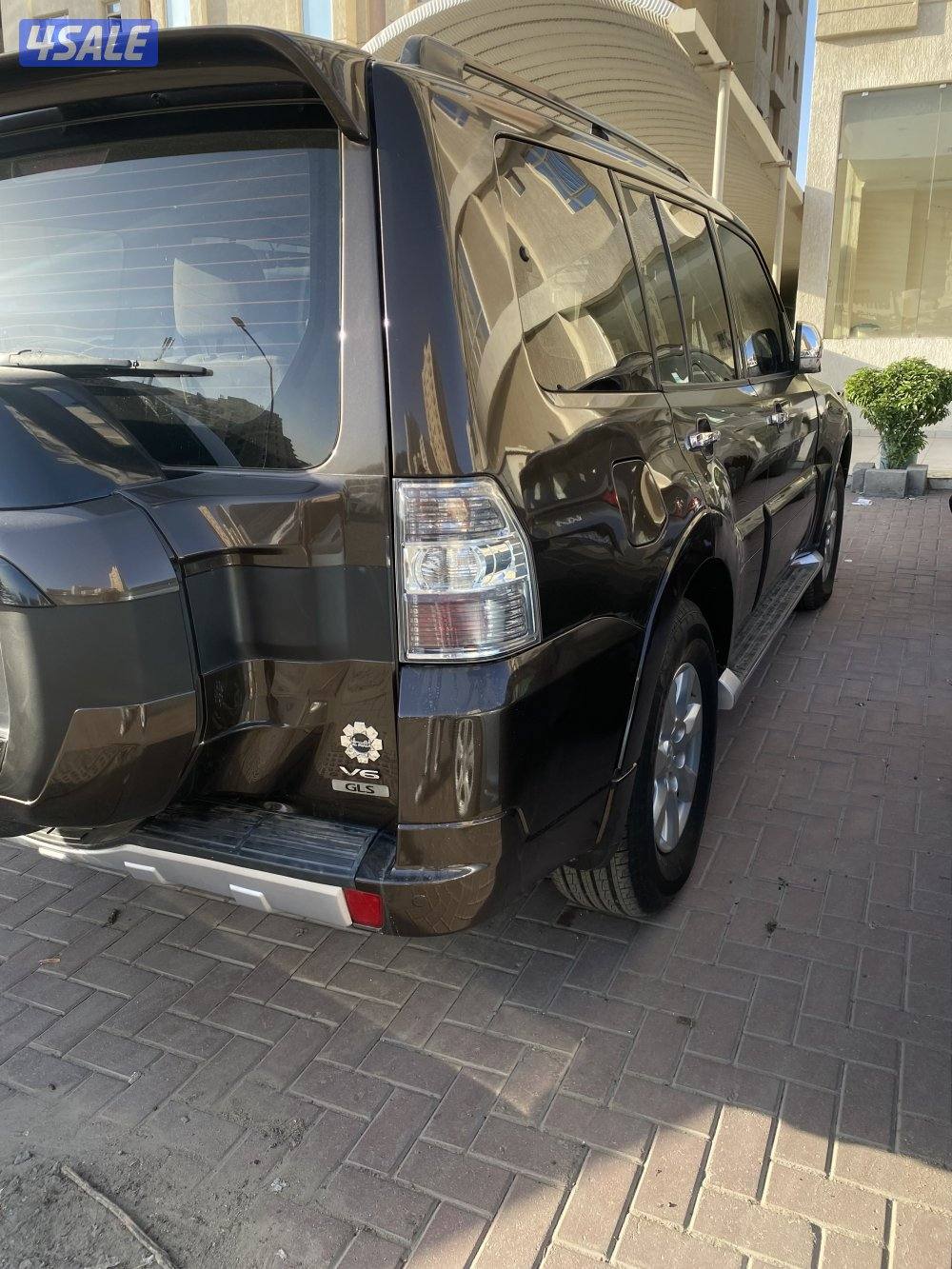 للبيع باجيرو موديل 2018 شرط الفحص قير مكينة شاصي ما تحتاج شي ماشيه 1754