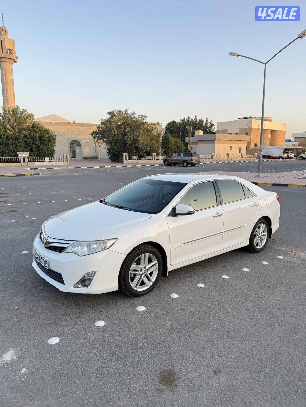 كامري 2014 GLX بحاله الوكاله1