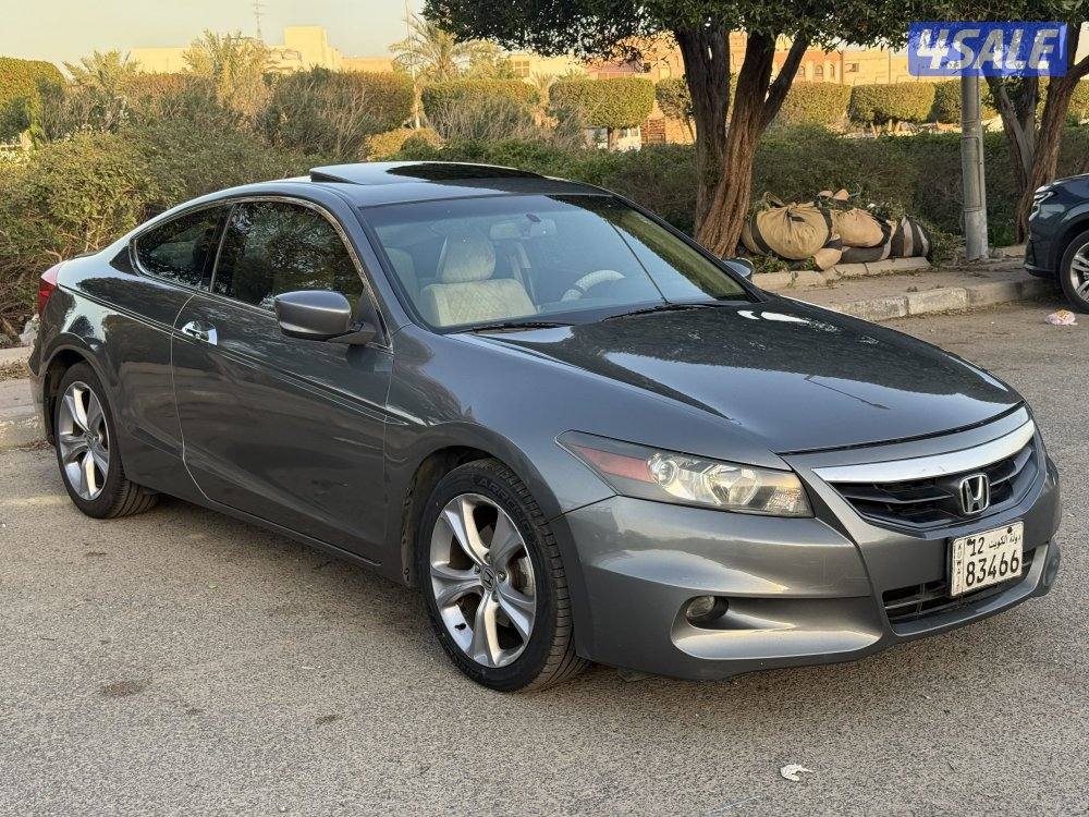 للبيع  هوندا اكورد. V60