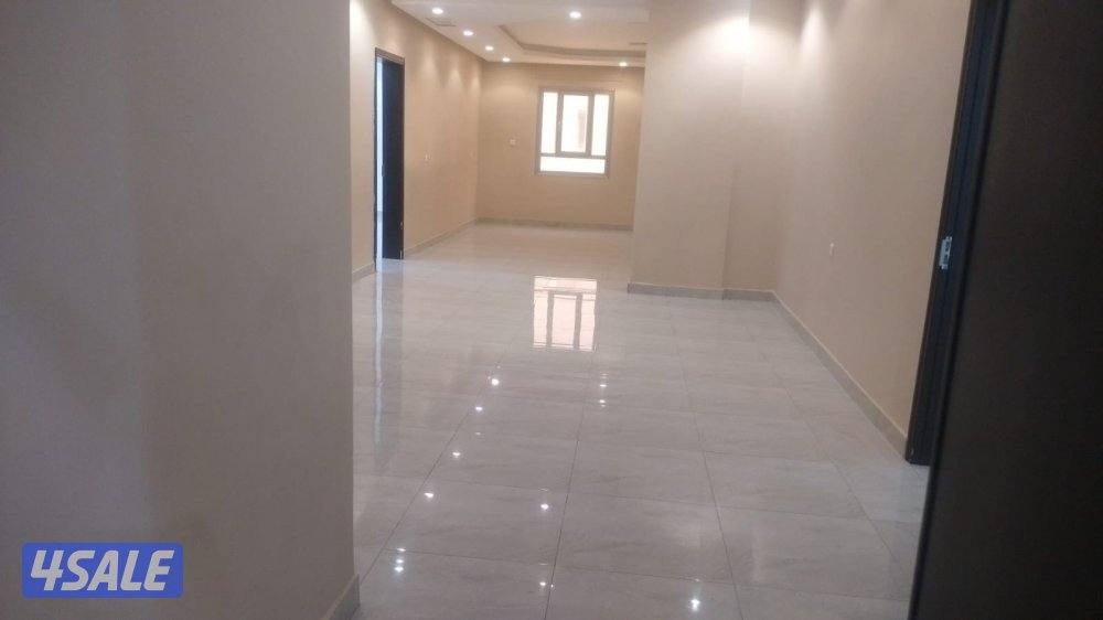 مدينه صباح الاحمد الخامسه ق 4 شقه 4 غرف4