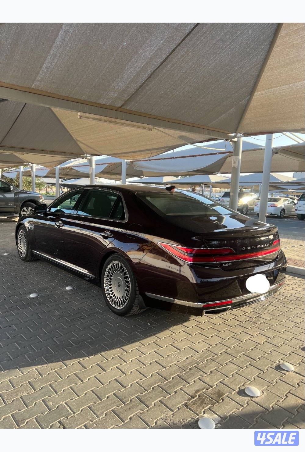 للبيع جينسس g90 ماشي 70 الف فقط5