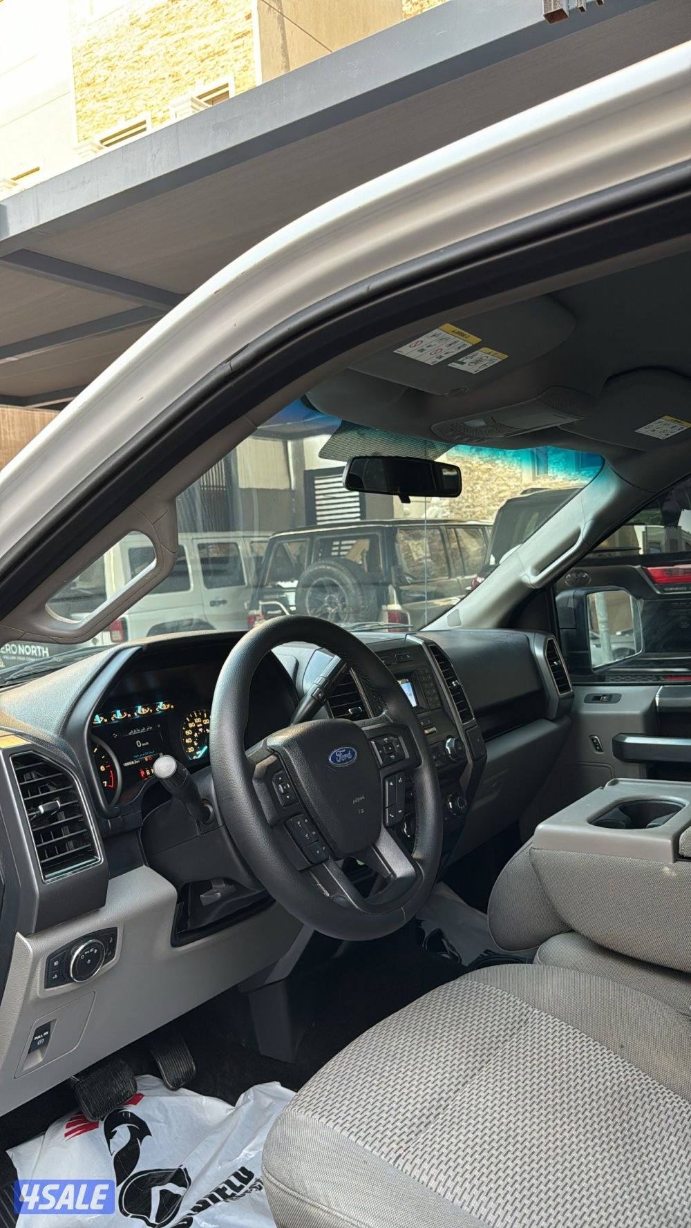 وانيت فورد4