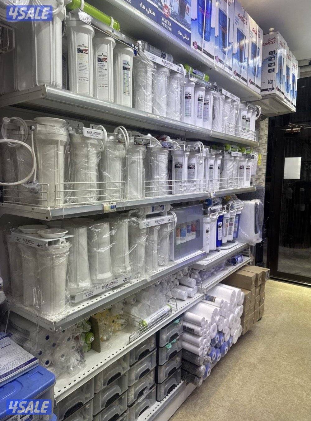 للبيع محل مع رخصة تجاريه قائمه بعقد تاسيس راس مال 2500001