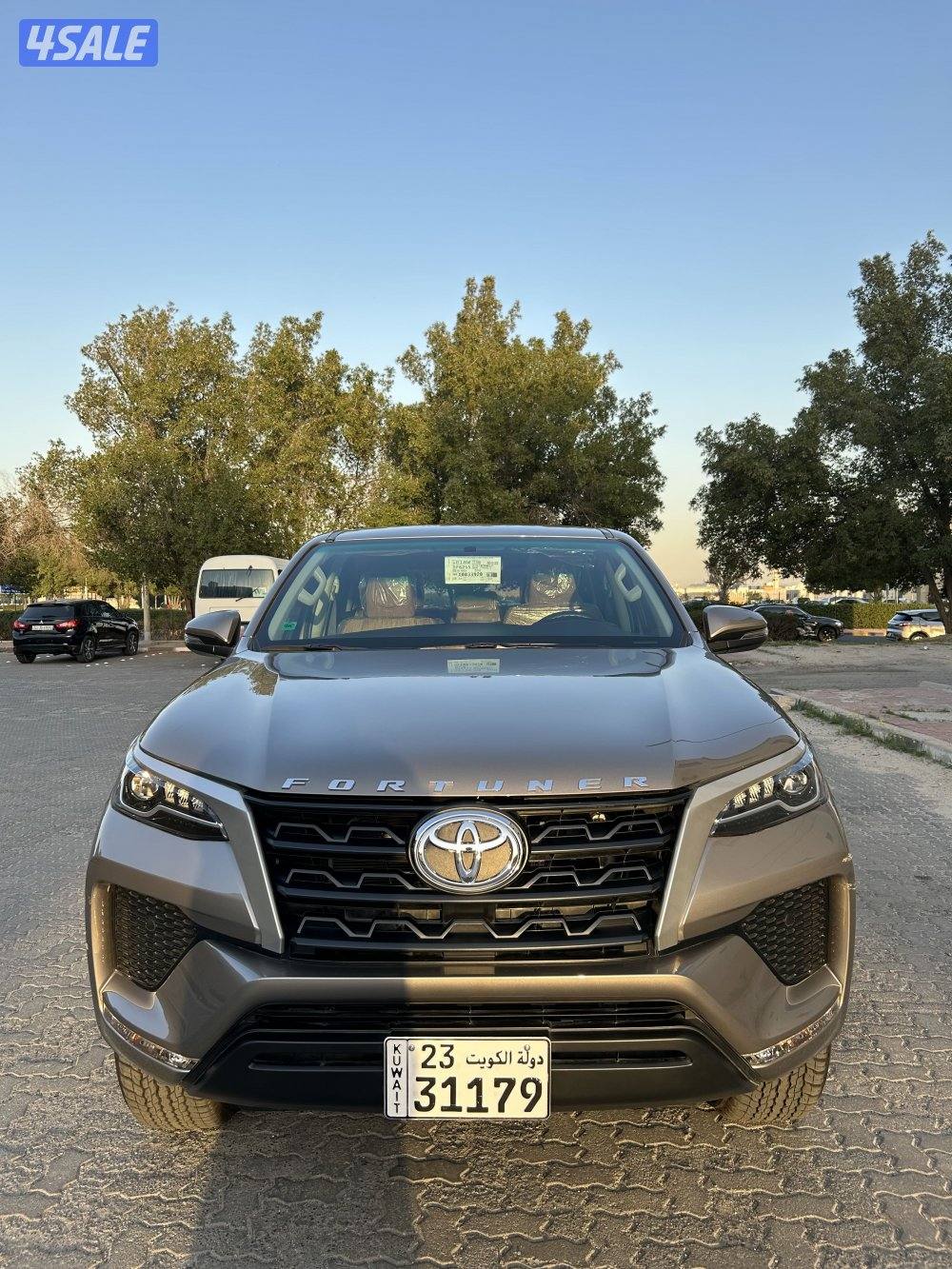 للبيع فورتنر اصفاار 2025 المالك الاول5