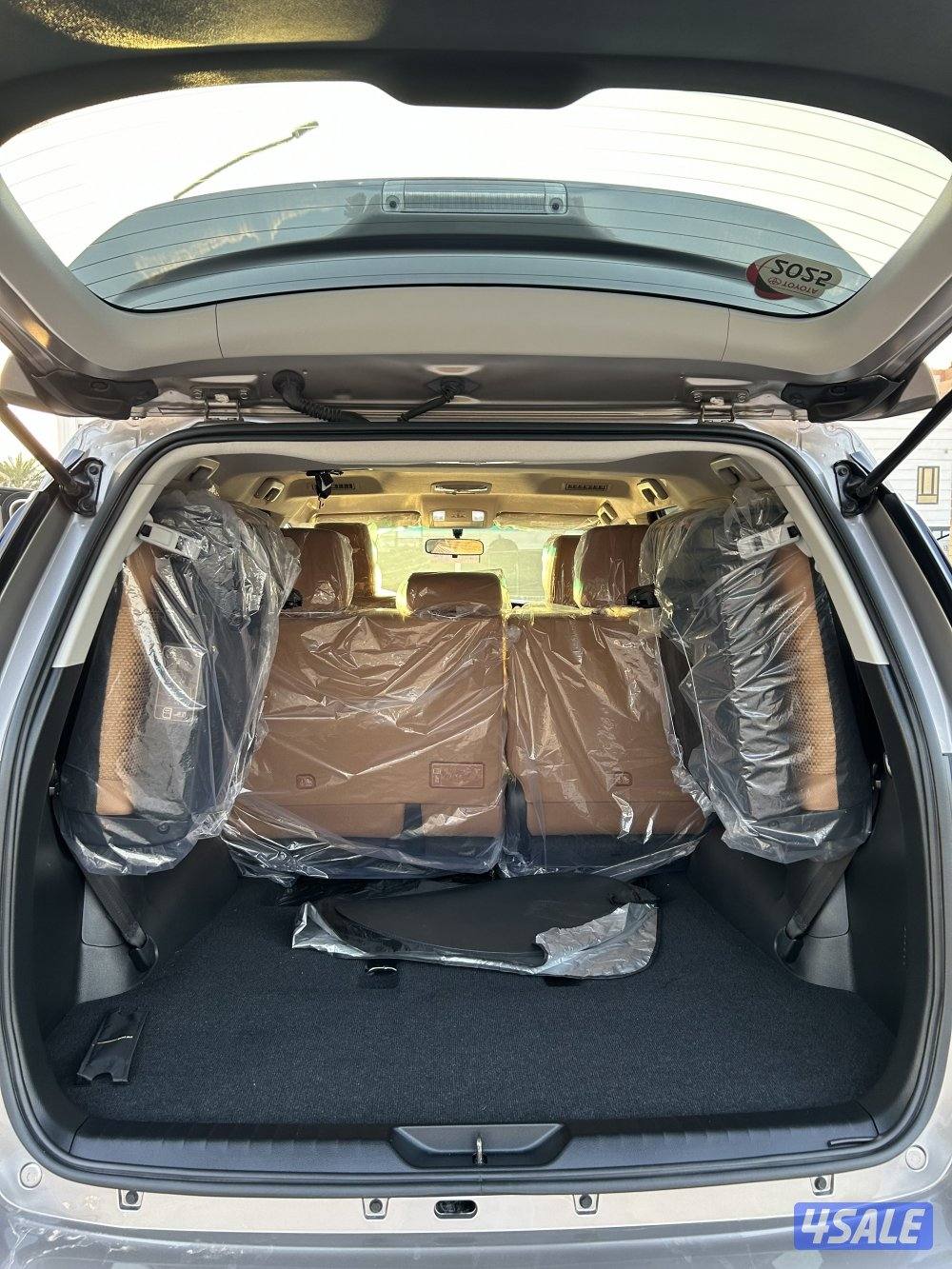 للبيع فورتنر اصفاار 2025 المالك الاول11