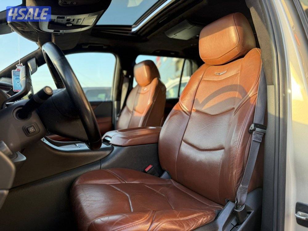 للبيع اسكاليد 2015 داخليه تان7