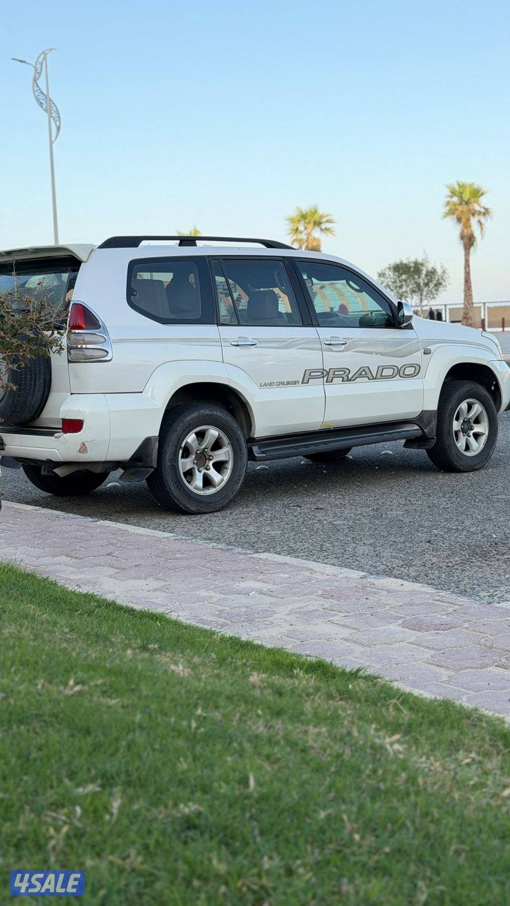 برادو VX موديل 2004 / بحاله ممتازه5