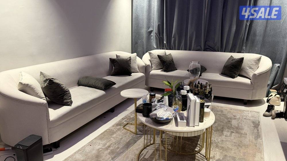 قنفتين وطاولة تقديم0