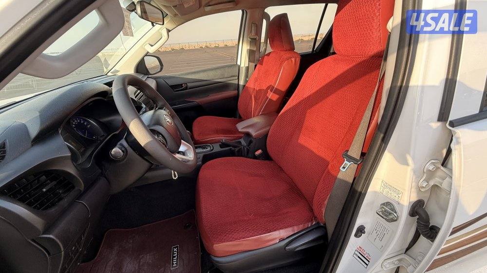 للبيع هايلكس ٢٠٢٠ دبل قير تماتيك عداد ٥٨ الف بس7