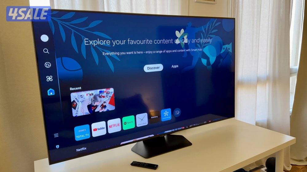 Samsung QLED 55” Smart TV, model QA55Q80CA1