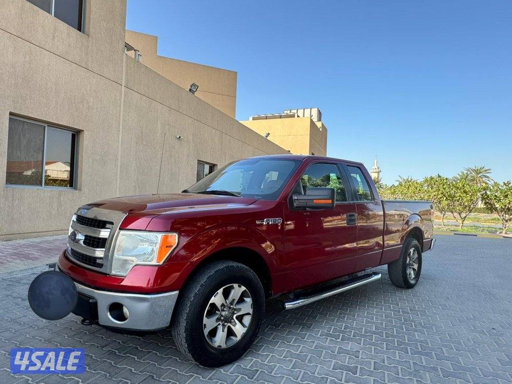 للبيع وانيت فورد F150 غماره ونص موديل 20132